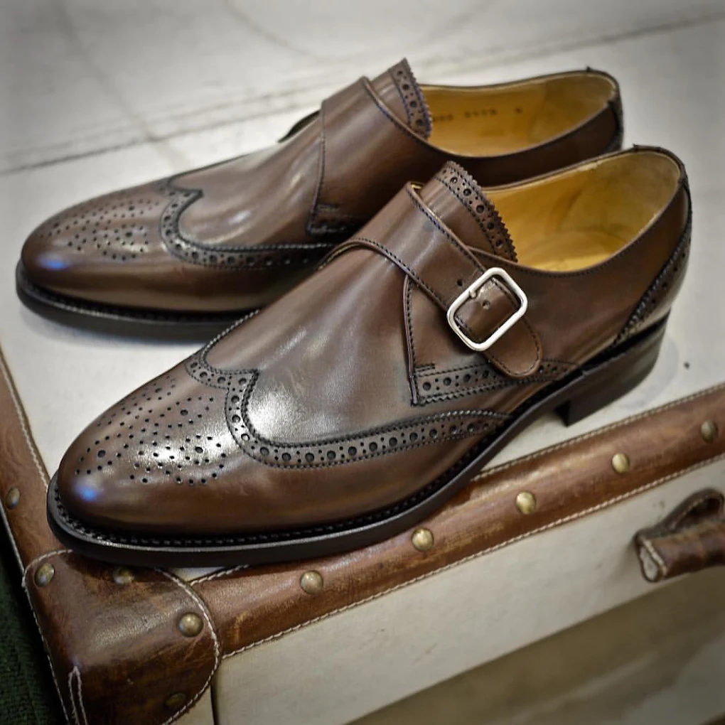 Maison Adam brown wingtip single monk straps