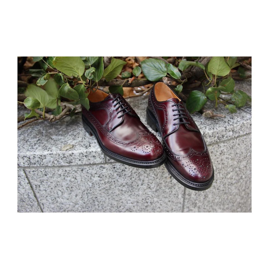 Maison Adam burgundy wingtip Derby shoes